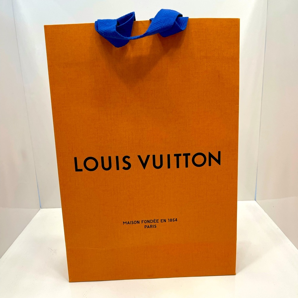 🔥Bundle Me🔥Louis Vuitton Shopping Bag